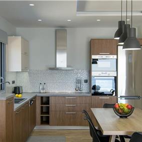 3 bedroom villa with pool & sea views, Agios Mathaios, sleeps 6